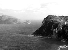 La punta di Sorrento e la campanella che suonava all'arrivo dei pirati