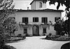 Il profumo dei libri antichi in una villa fiorentina