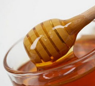 Honey: the Gold of Mt.Etna Hotel