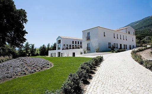 Casadonna Castel di Sangro Hotel